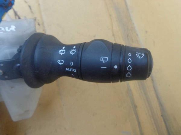 COMMODO RENAULT MEGANE - Vue 3